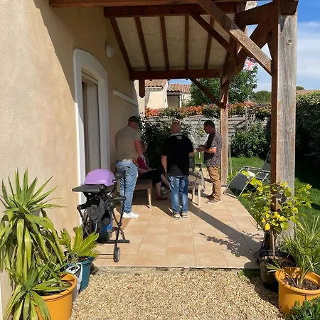 Le Clos De Vineyard Retreat, 10 Minutes From Carcassonne Bed & Breakfast 3*